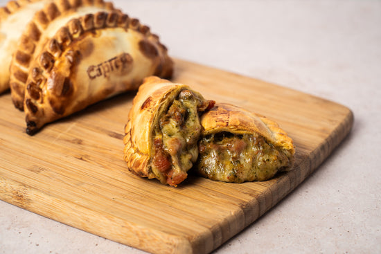 Empanadas – Confezione FAMIGLIA cartone da 30 pezzi (Caprese)